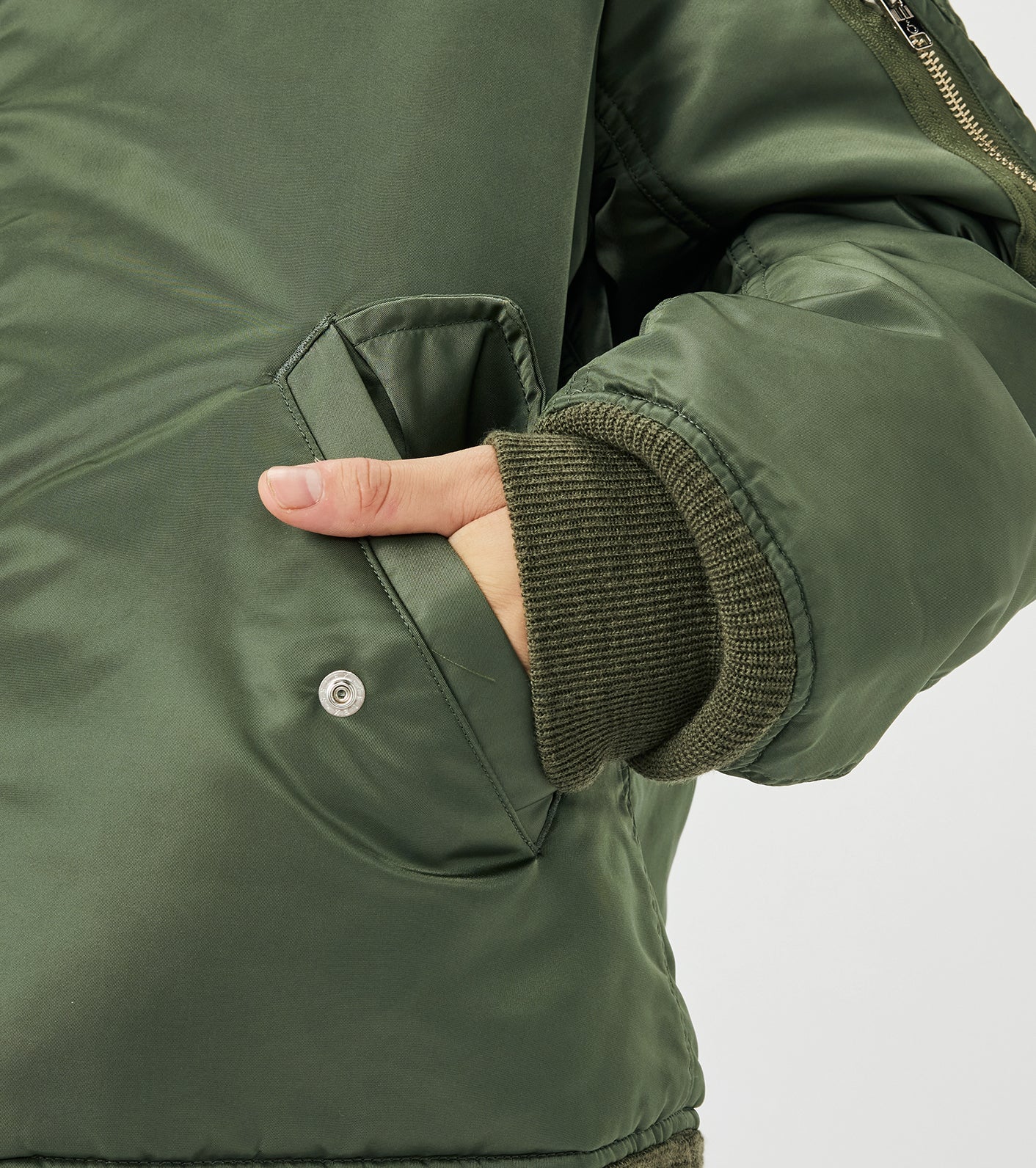 nanamica Exclusive Reversible Flight Jacket - Image 10